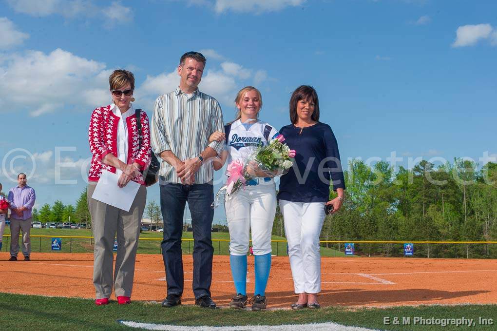 Softball Seniors 036.jpg